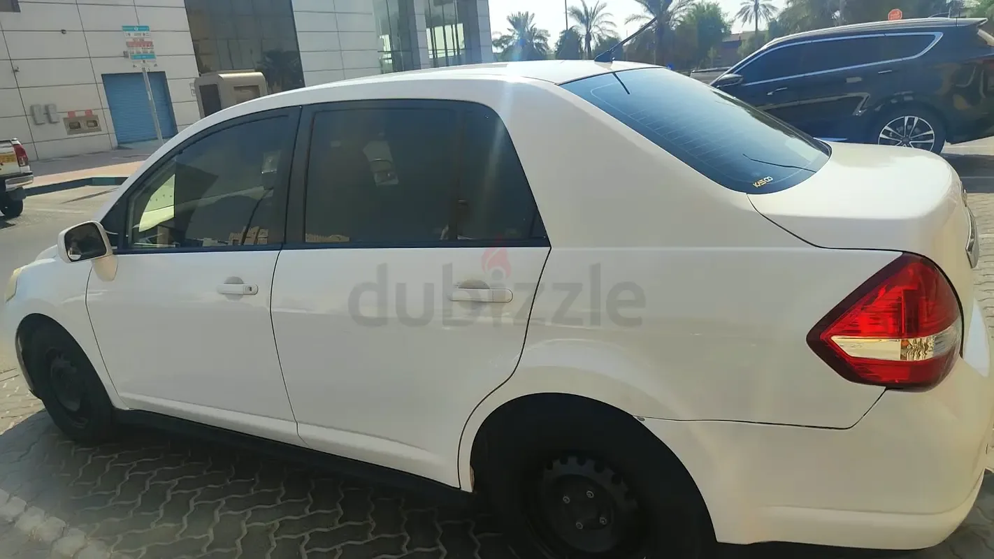 Nissan Tiida 1.6 AT (110 hp) - 2