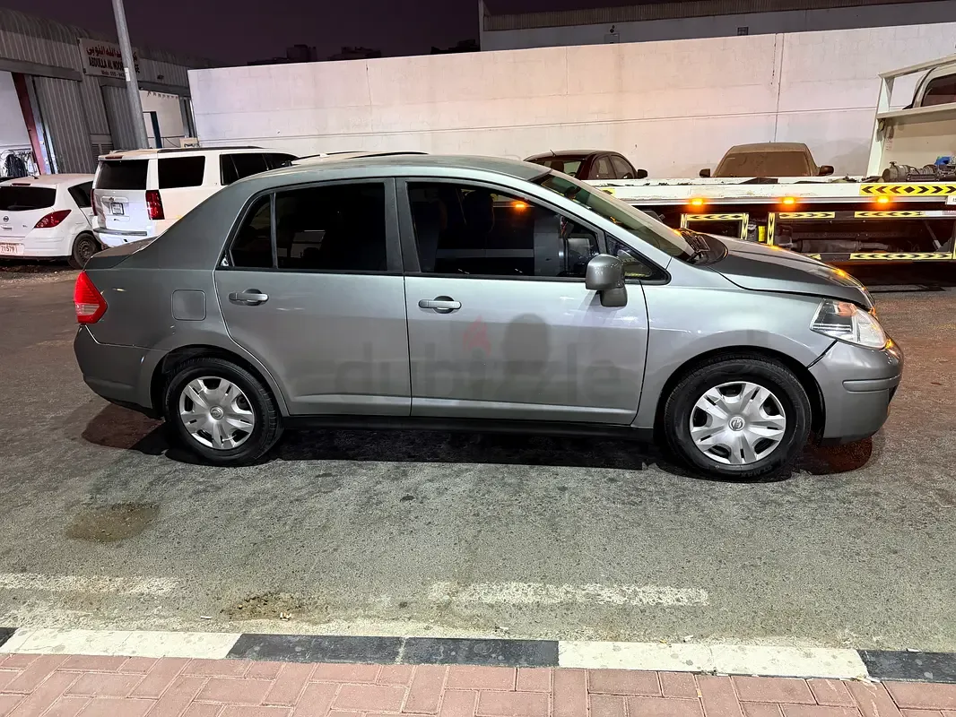 Nissan Tiida 1.6 AT (110 حصان) - 4