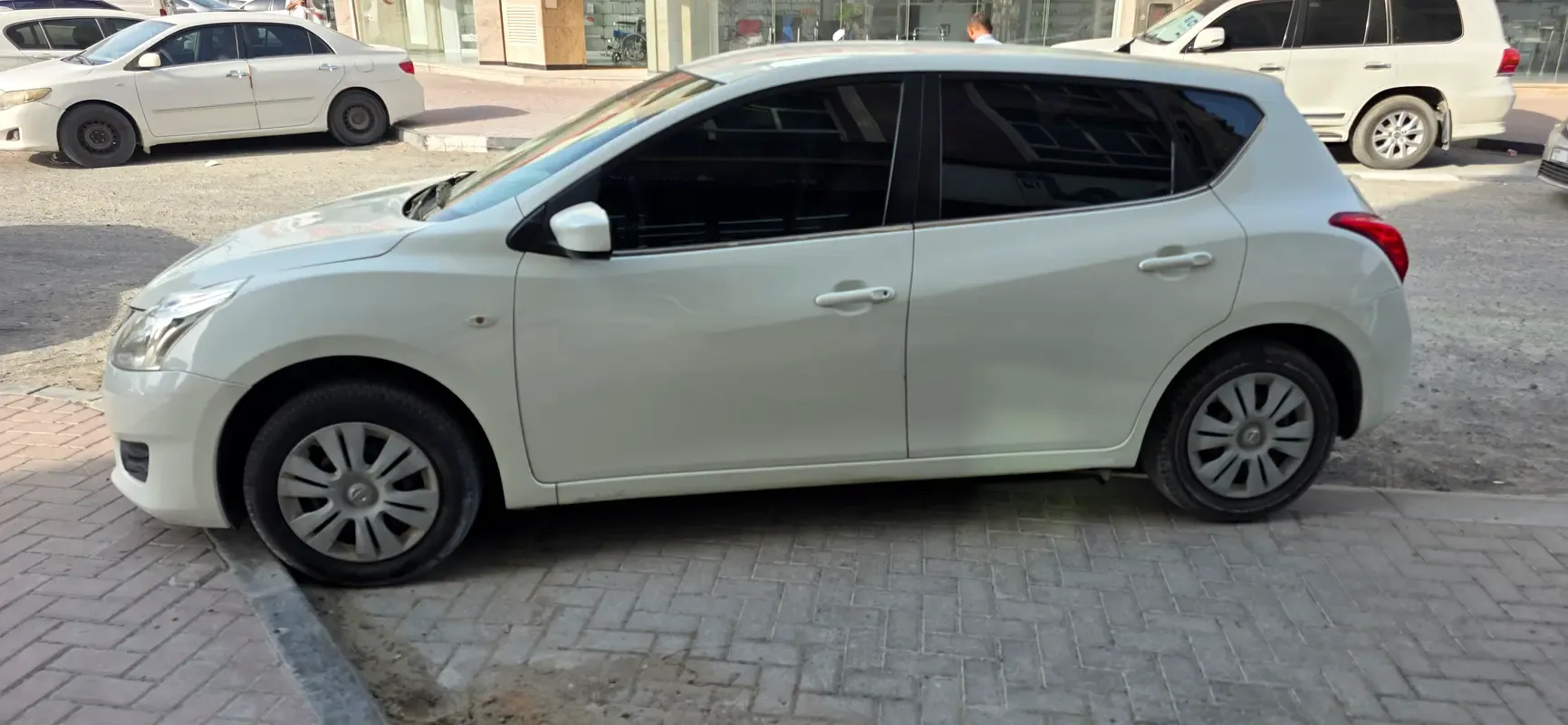 Nissan Tiida 1.6 CVT (117 حصان) - 9