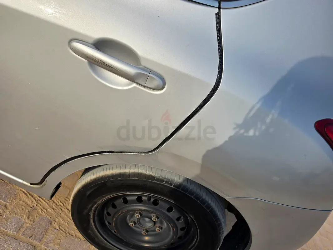 Nissan Tiida 1.6 CVT (117 hp) - 11