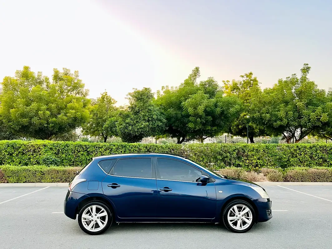 Nissan Tiida 1.6 CVT (117 حصان) - 6