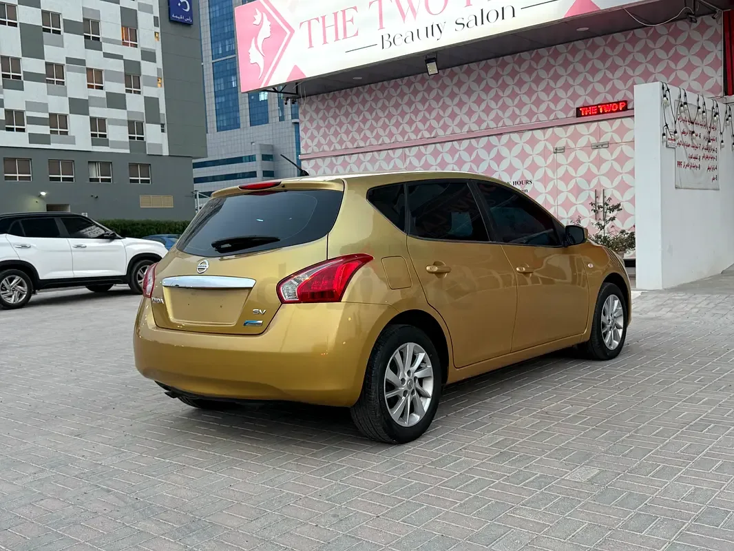 Nissan Tiida 1.6 CVT (117 حصان) - 2
