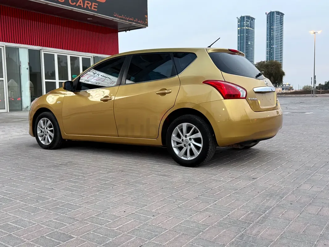 Nissan Tiida 1.6 CVT (117 حصان) - 3
