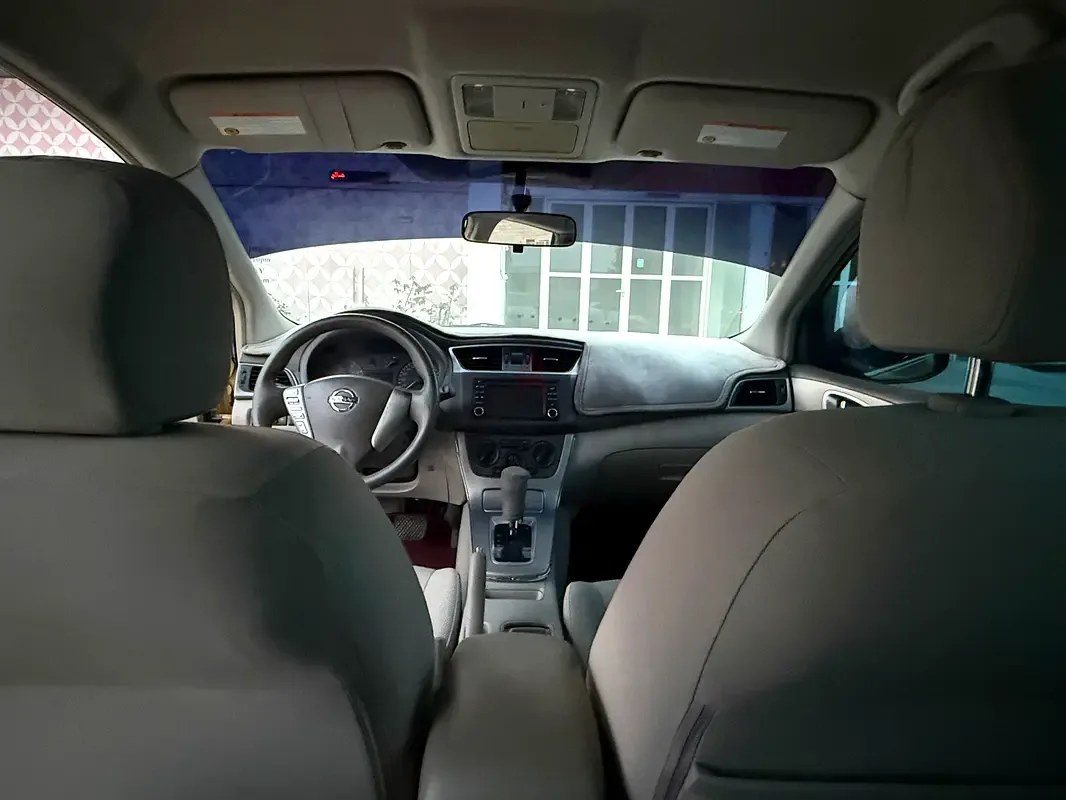 Nissan Tiida 1.6 CVT (117 حصان) - 6