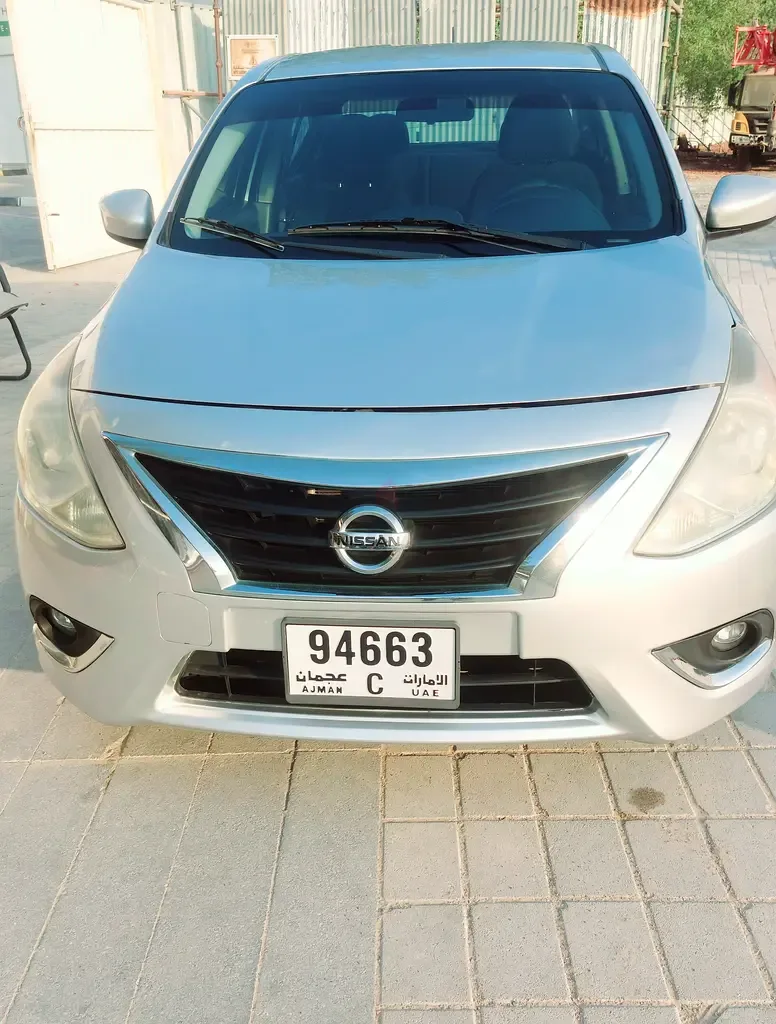 Nissan Versa 1.6 AT (109 hp)