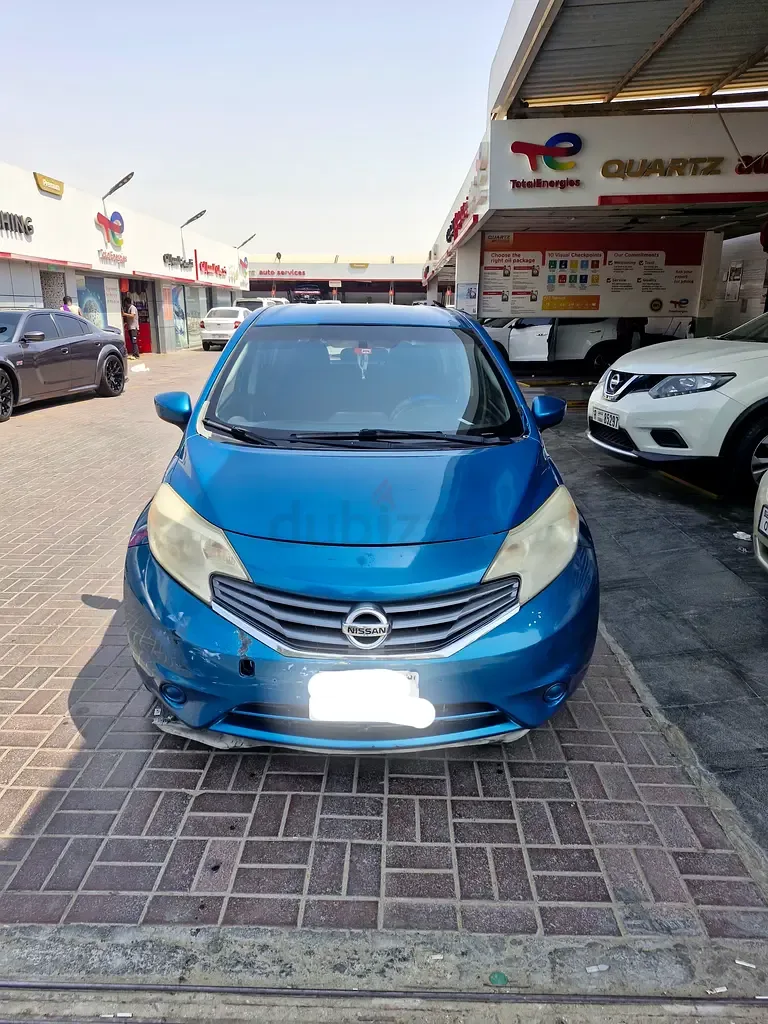 Nissan Versa 1.6 AT (109 hp)