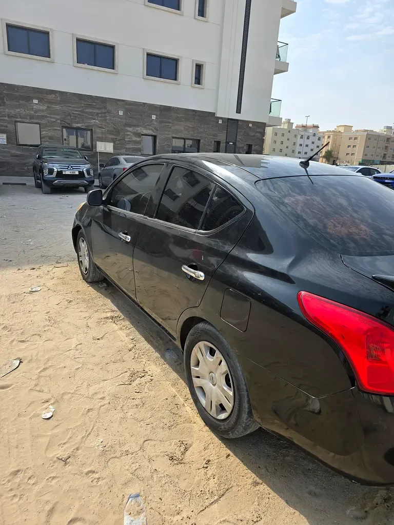 Nissan Versa 1.6 AT (109 hp) - 6