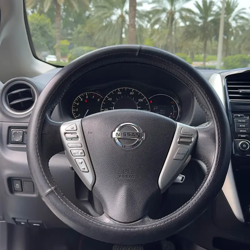 Nissan Versa 1.6 AT (109 حصان) - 7