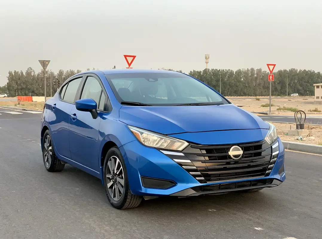 Nissan Versa 1.6 CVT (122 hp)
