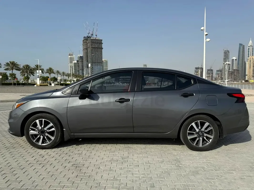 Nissan Versa 1.6 CVT (122 حصان) - 4