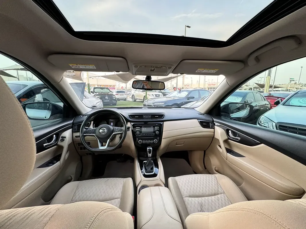 Nissan X-Trail 2.0 CVT (144 حصان) - 12