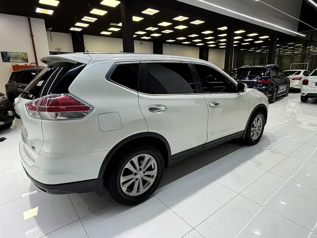 Nissan X-Trail 2.0 CVT (144 hp) - 4