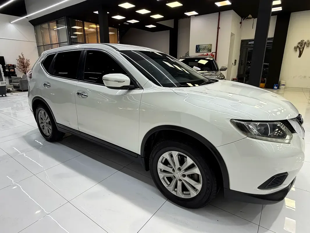 Nissan X-Trail 2.0 CVT (144 hp) - 3