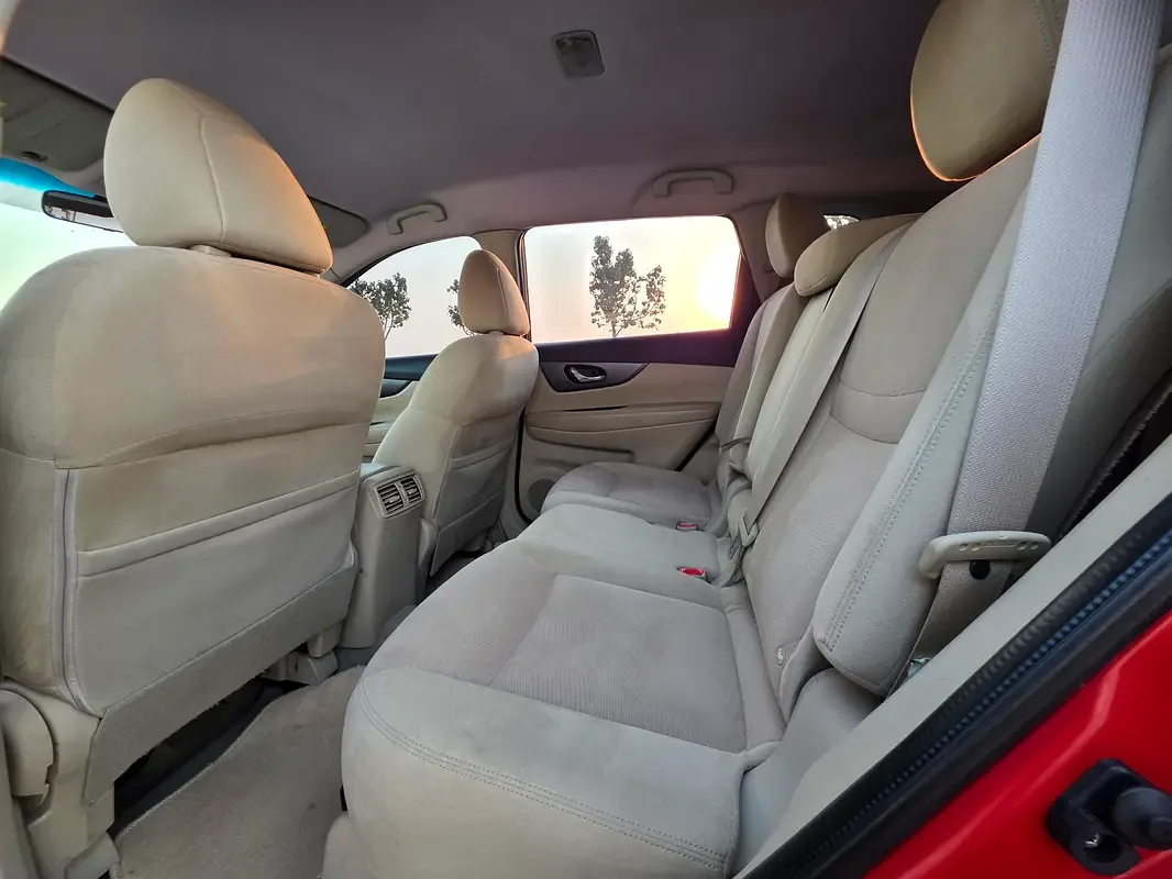 Nissan X-Trail 2.5 CVT (170 حصان) - 11