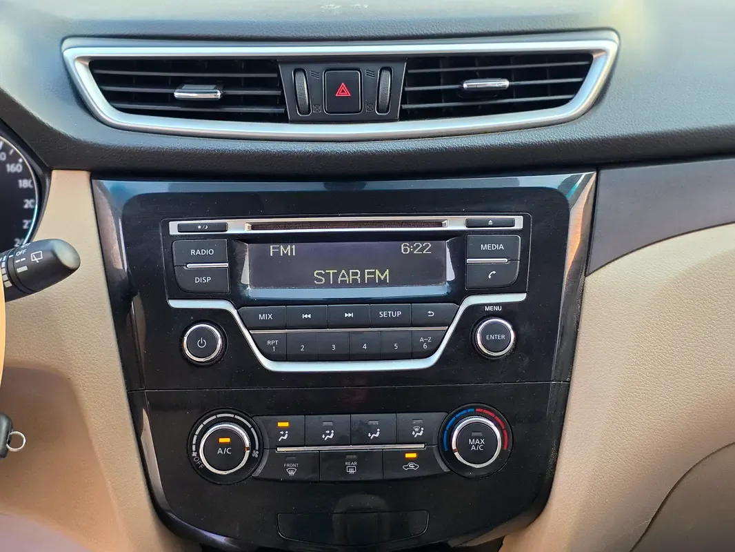 Nissan X-Trail 2.5 CVT (170 حصان) - 15