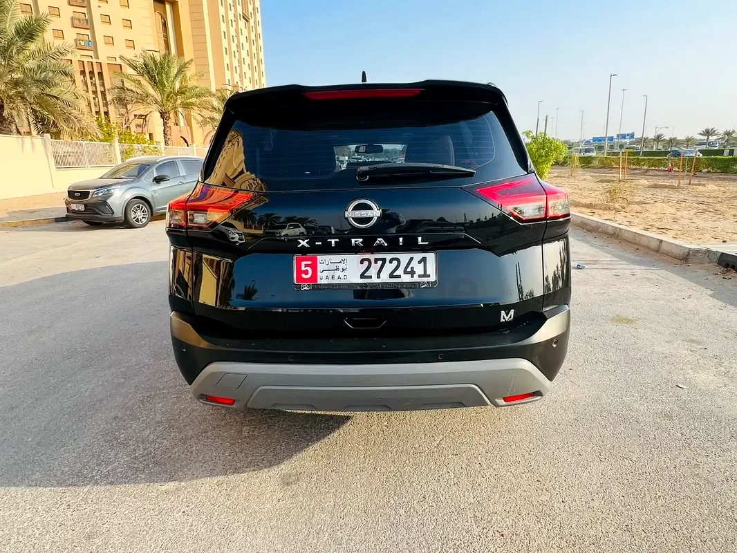 Nissan X-Trail 2.5 CVT 4WD (184 hp)