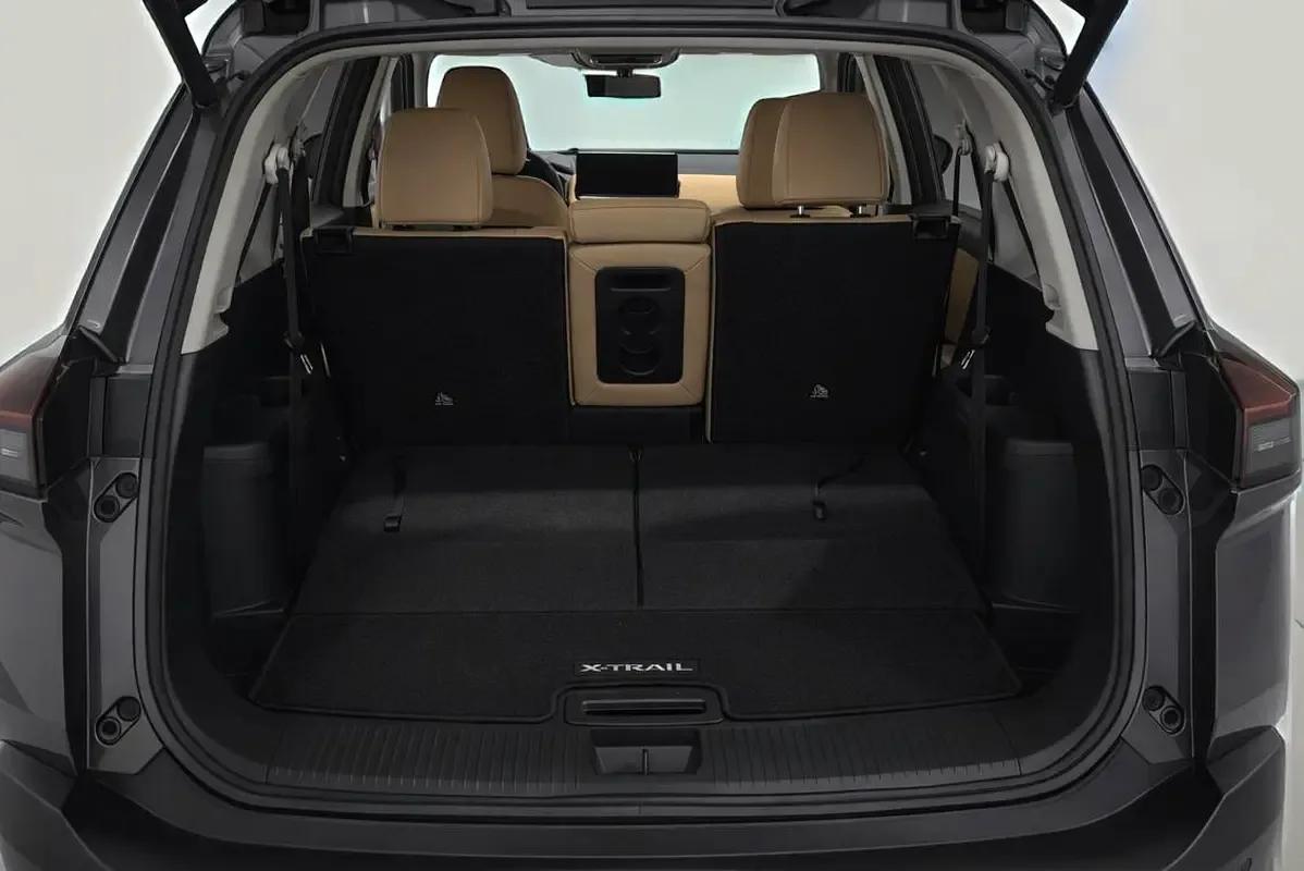 Nissan X-Trail 2.5 CVT 4WD (184 hp) - 11