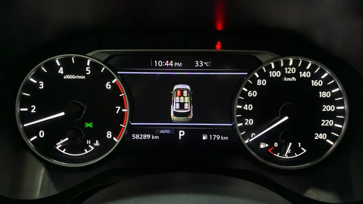 Nissan X-Trail 2.5 CVT 4WD (184 hp) - 8