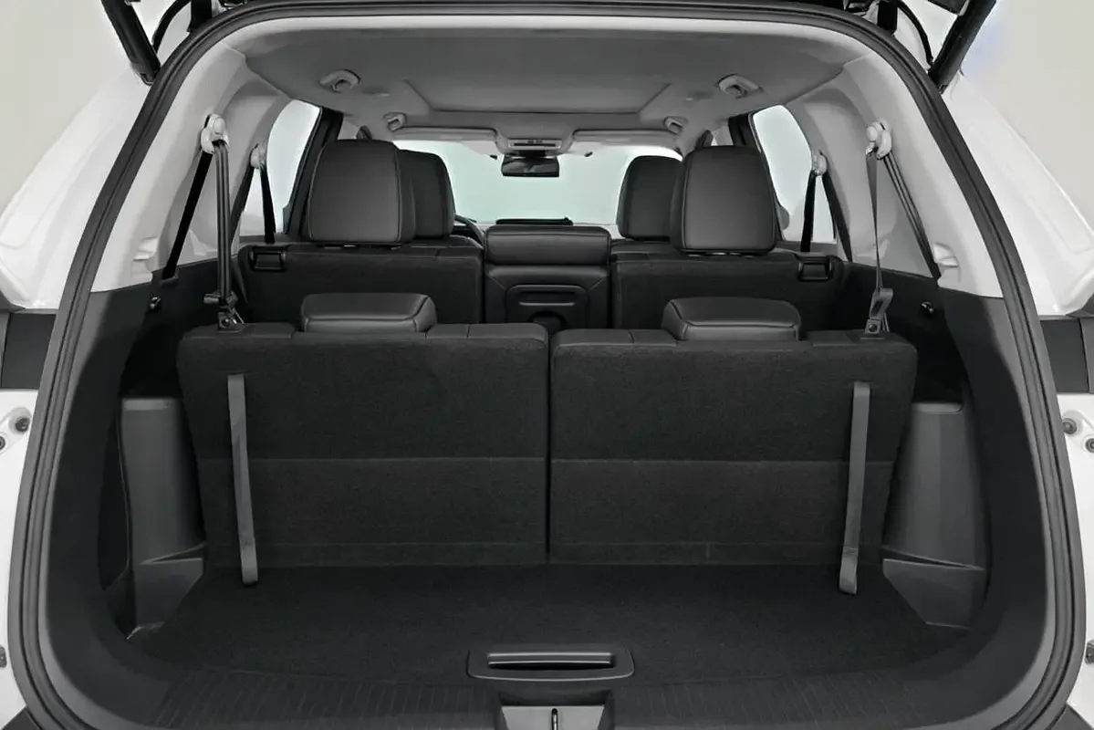 Nissan X-Trail 2.5 CVT 4WD (184 hp) - 11