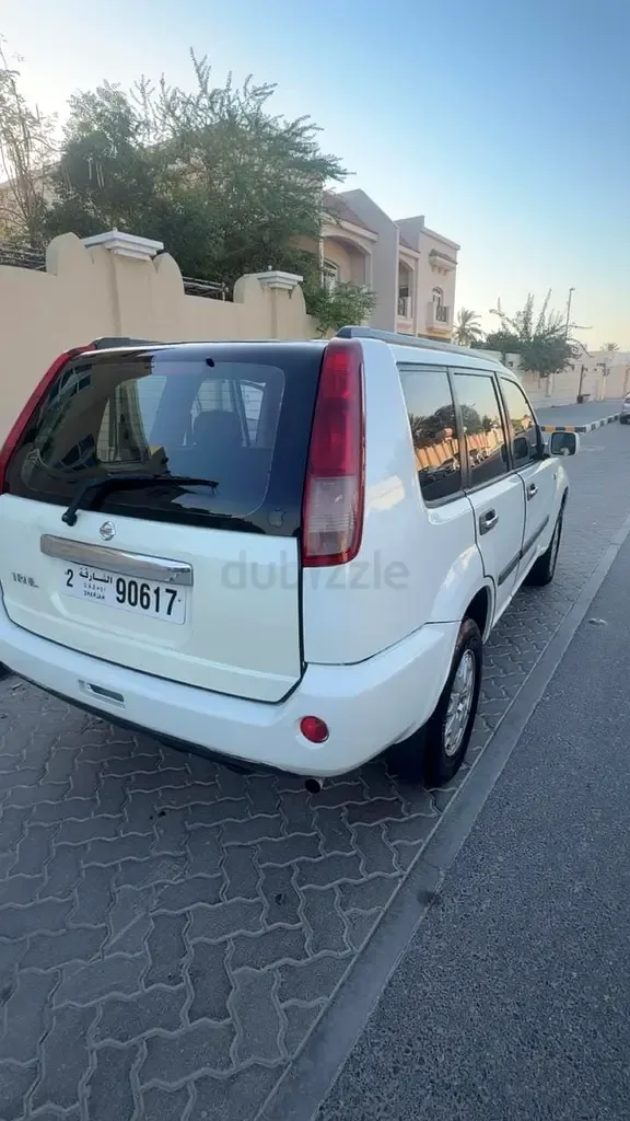 Nissan X-Trail 2.5 CVT AWD (169 حصان) - 4