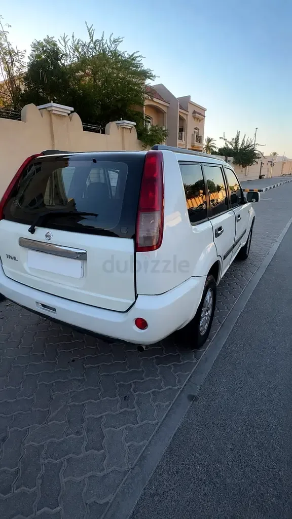Nissan X-Trail 2.5 CVT AWD (169 حصان) - 9