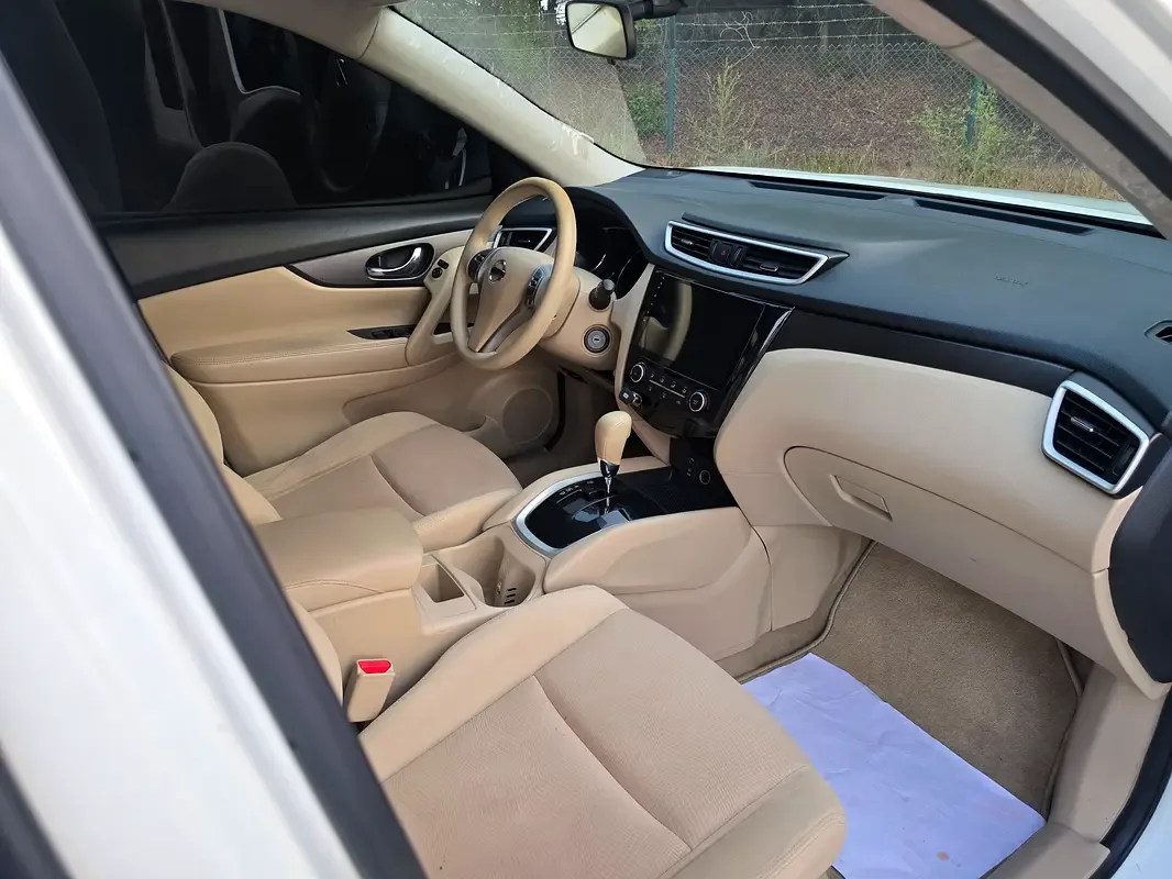 Nissan X-Trail 2.5 CVT AWD (171 hp) - 10