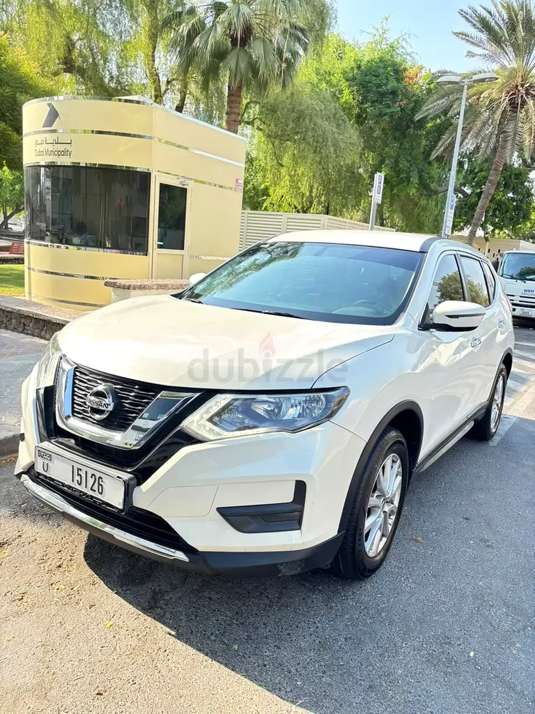 Nissan X-Trail 2.5 CVT AWD (171 حصان) - 2