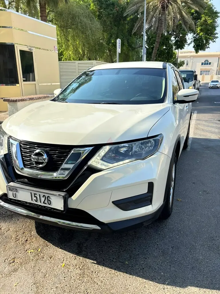 Nissan X-Trail 2.5 CVT AWD (171 حصان) - 3