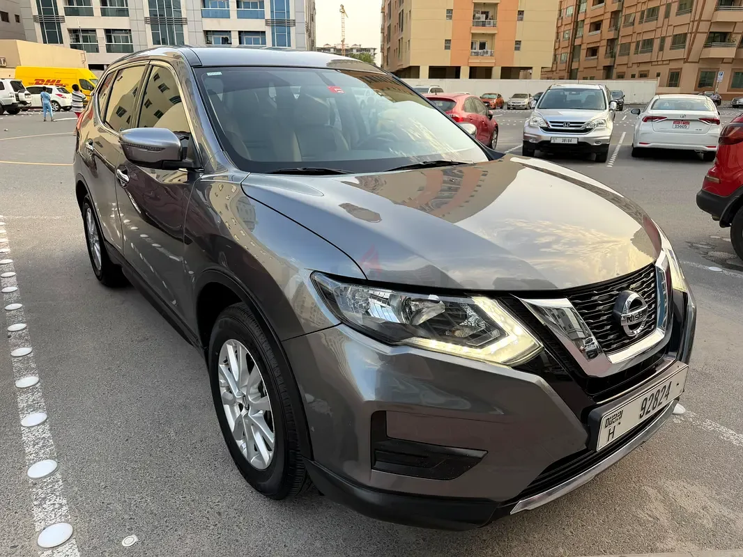 Nissan X-Trail 2.5 CVT AWD (171 حصان) - 3