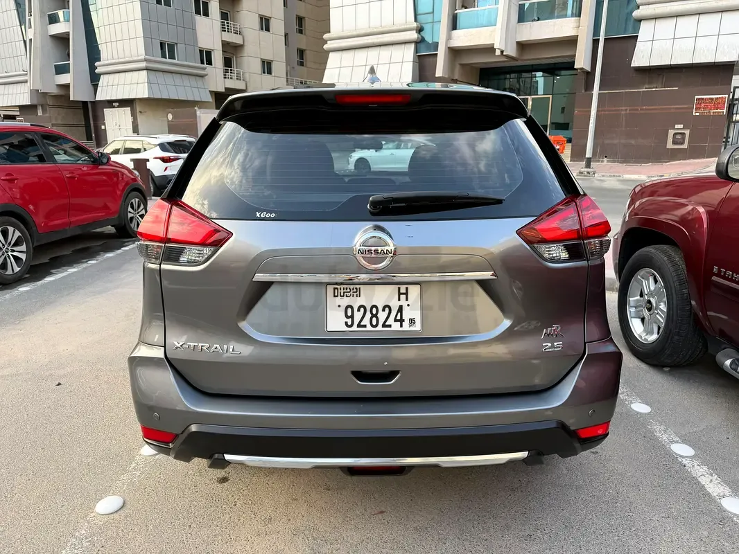 Nissan X-Trail 2.5 CVT AWD (171 حصان) - 4