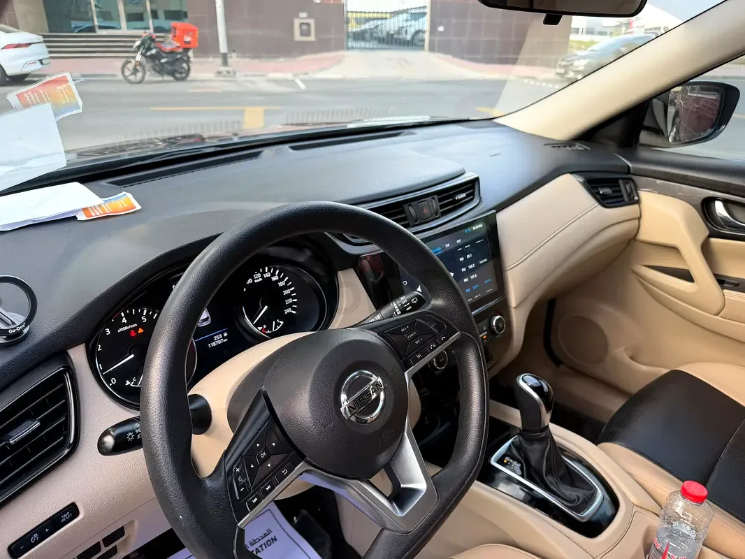 Nissan X-Trail 2.5 CVT AWD (171 حصان) - 5