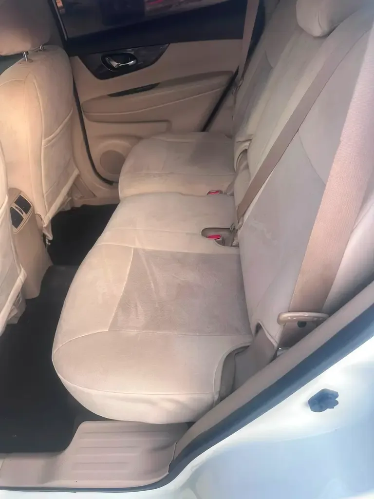 Nissan X-Trail 2.5 CVT AWD (171 حصان) - 8