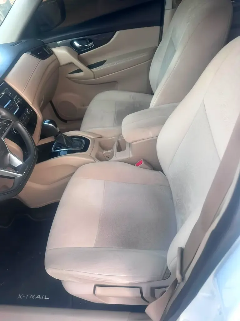 Nissan X-Trail 2.5 CVT AWD (171 حصان) - 9