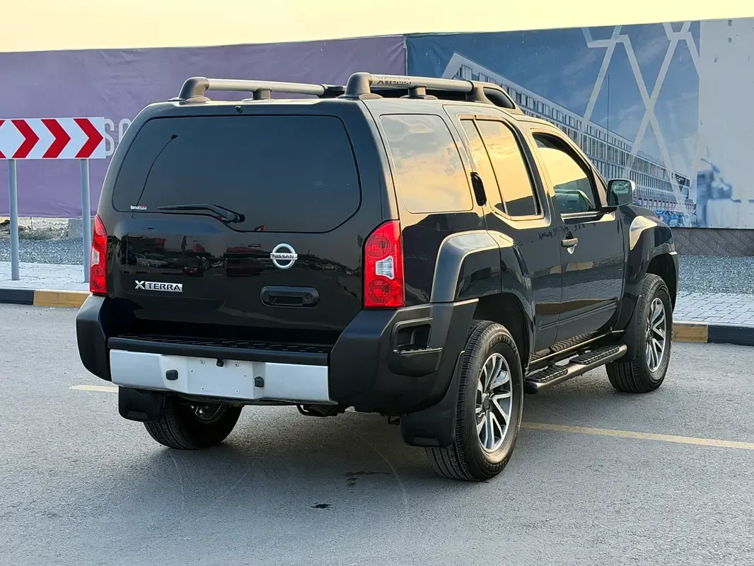Nissan Xterra 4.0 AT (265 حصان) - 2