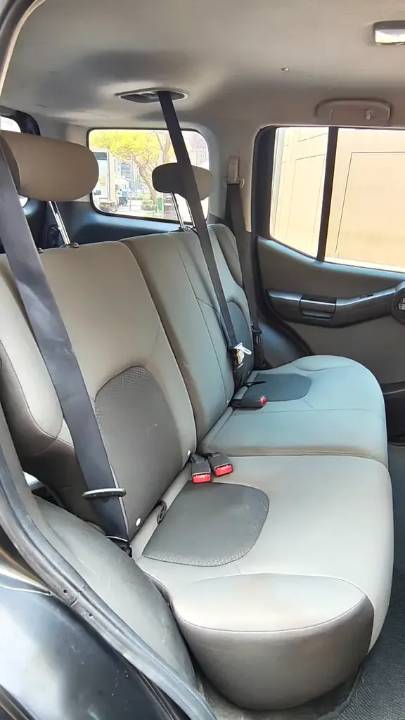 Nissan Xterra 4.0 AT (265 hp) - 16
