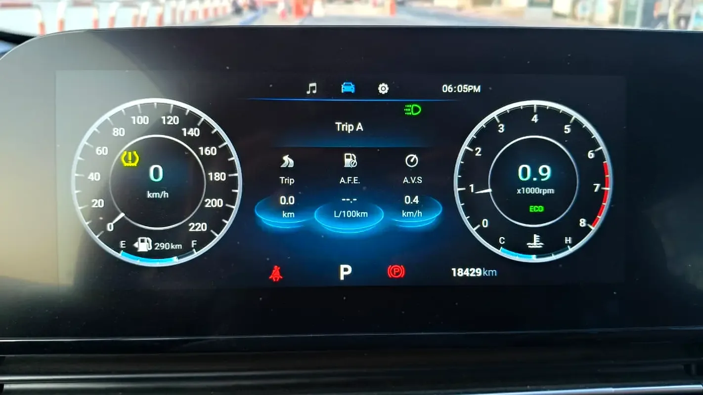 Omoda C5 1.5 CVT (147 hp) - 10