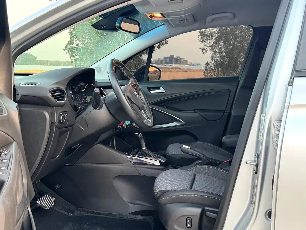 Opel Crossland X 1.2 AT (130 hp) - 10
