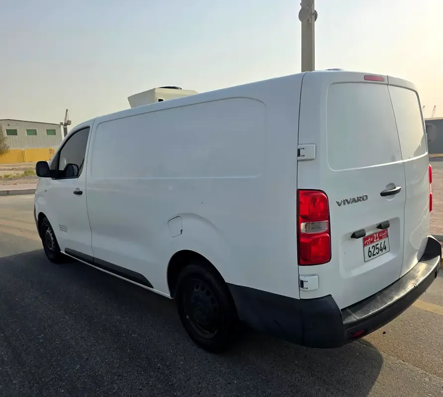 Opel Vivaro 2.0 D AT (150 hp) - 6