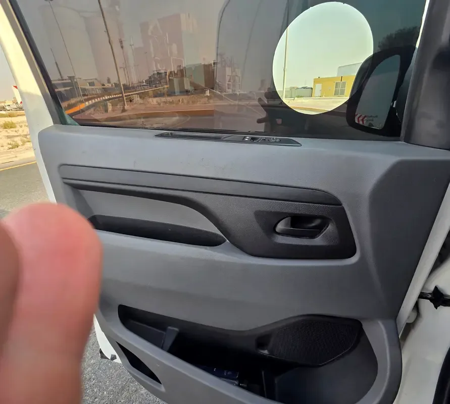 Opel Vivaro 2.0 D AT (150 hp) - 12