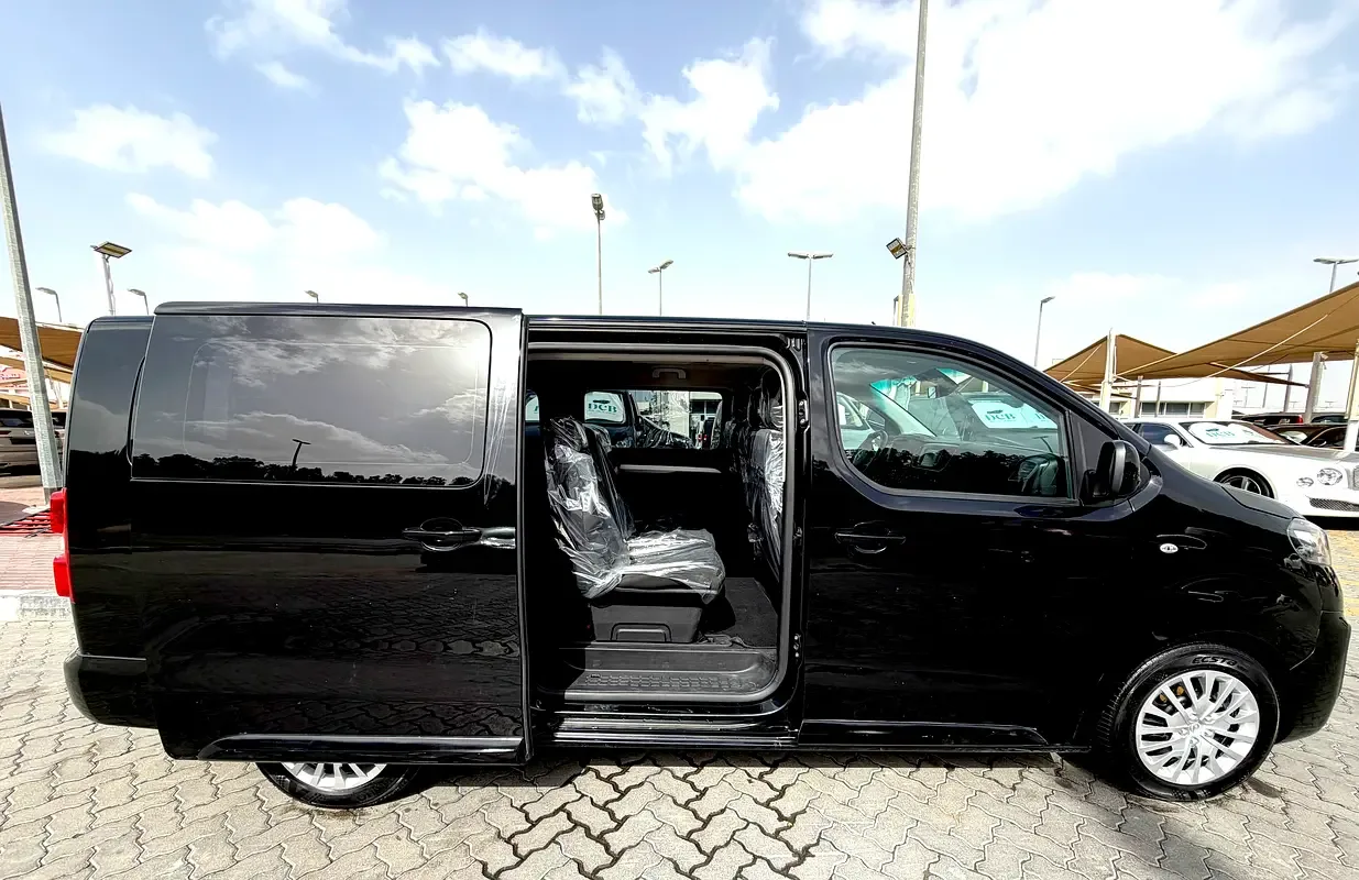 Opel Zafira Life 2.0 l, 150 hp, diesel, Automatic transmission, front drive - 7