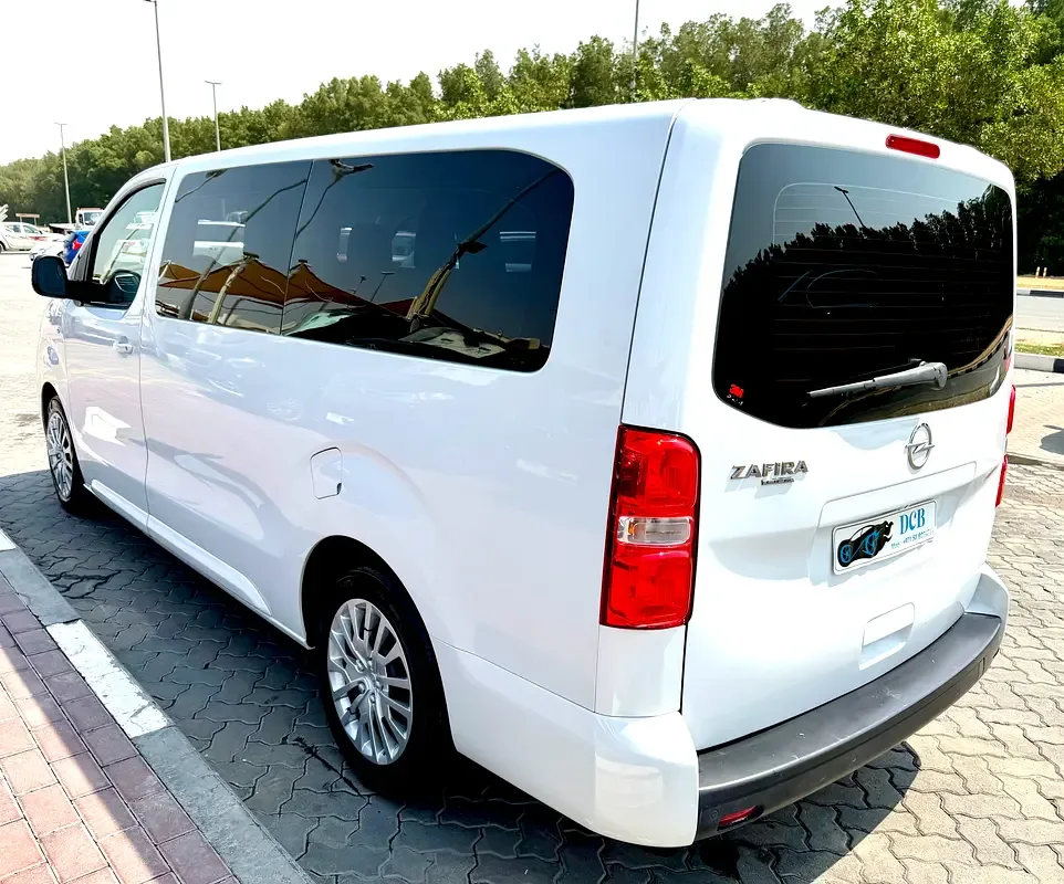 Opel Zafira Life 2.0 l, 150 hp, ديزل, ناقل حركة أوتوماتيكي, front drive - 5