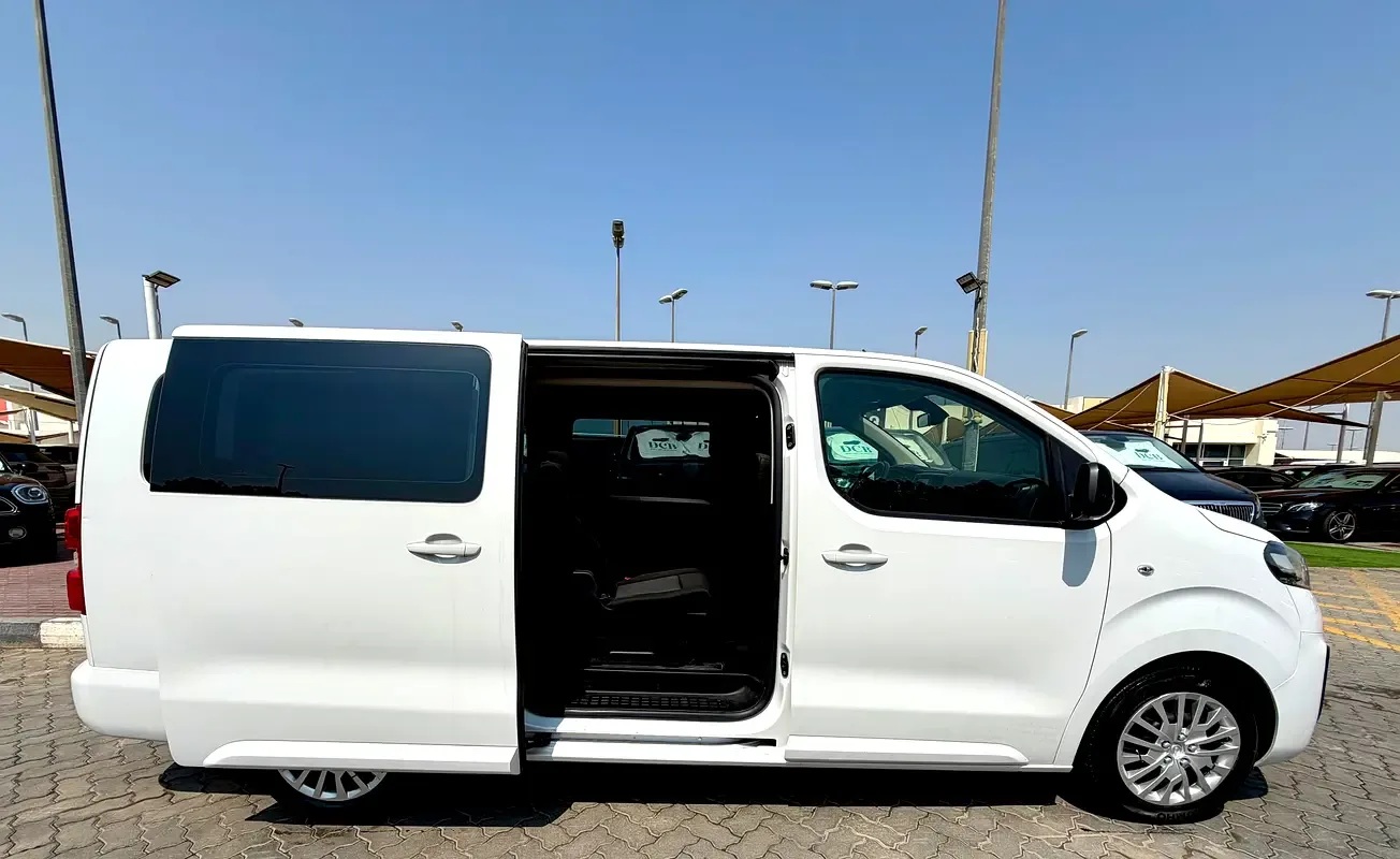 Opel Zafira Life 2.0 l, 150 hp, ديزل, ناقل حركة أوتوماتيكي, front drive - 9