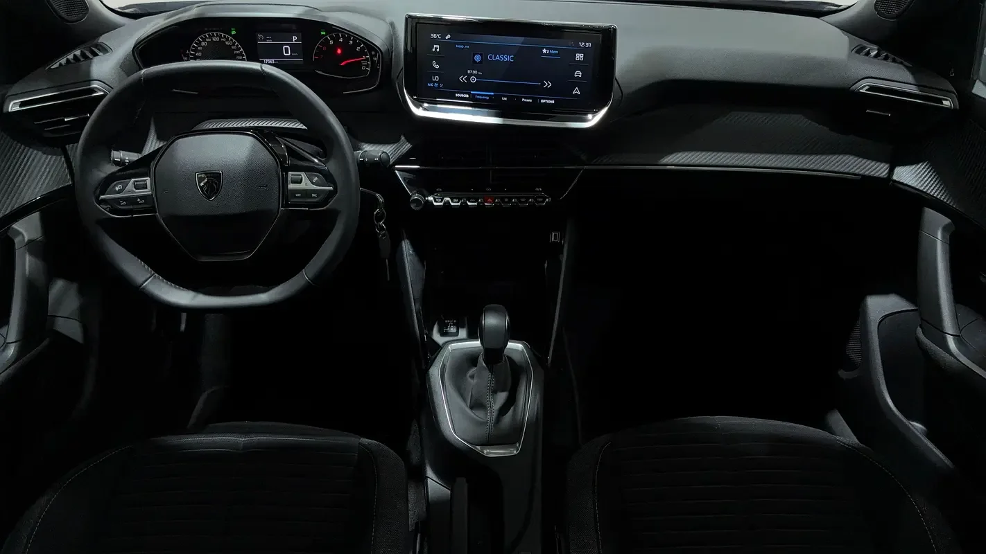 Peugeot 2008 1.2 AT (130 hp) - 7