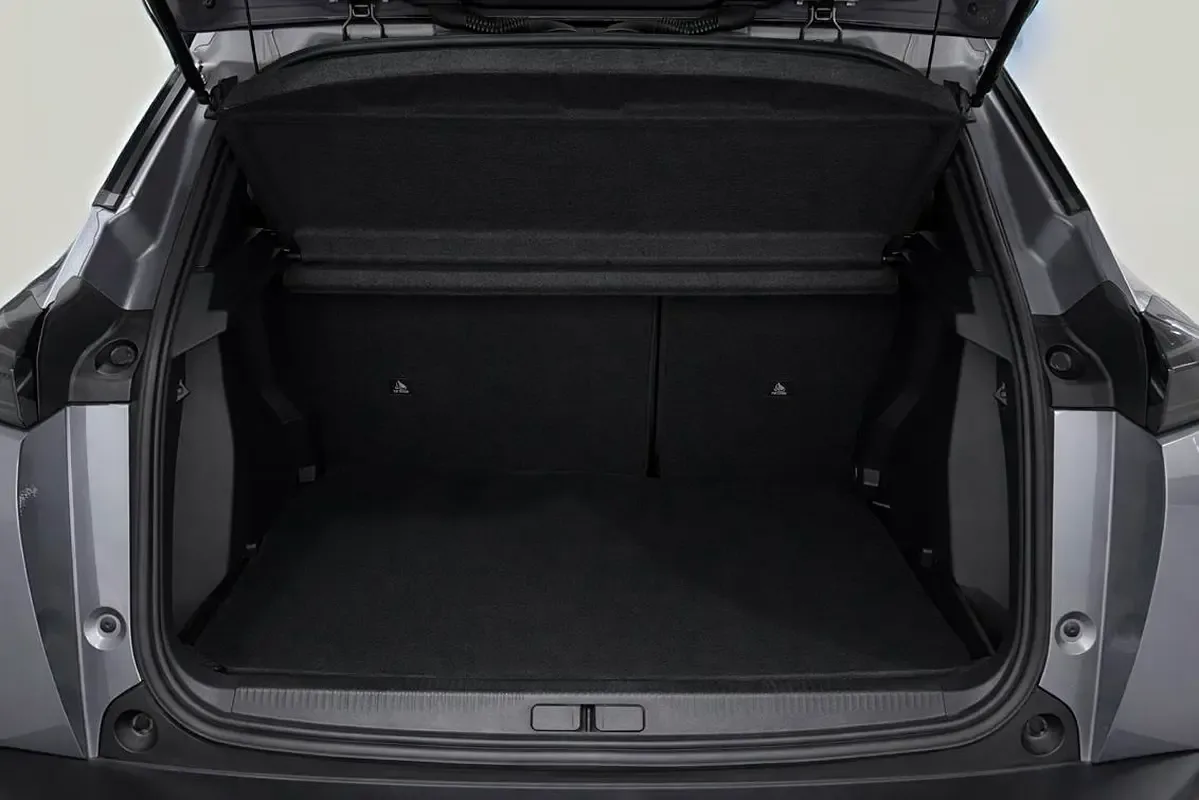 Peugeot 2008 1.2 AT (130 hp) - 11
