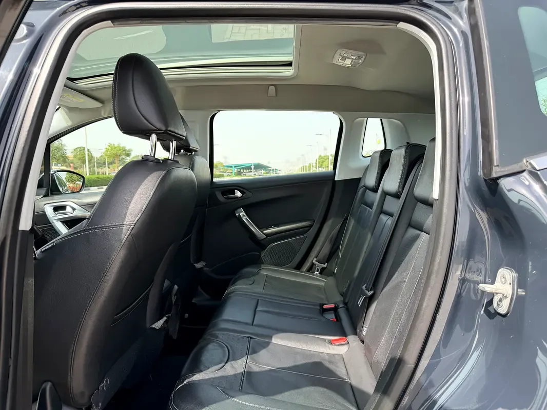 Peugeot 2008 1.6 AT (120 hp) - 11