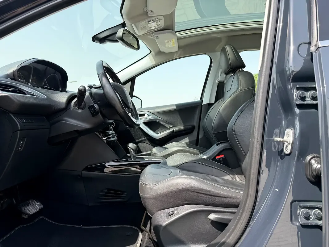 Peugeot 2008 1.6 AT (120 hp) - 9