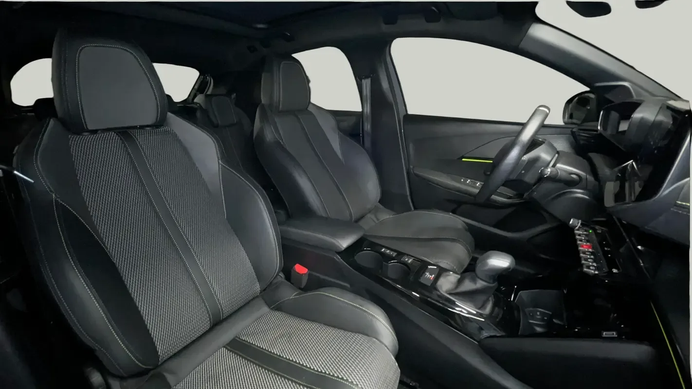 Peugeot 208 1.2 AT (100 hp) - 6
