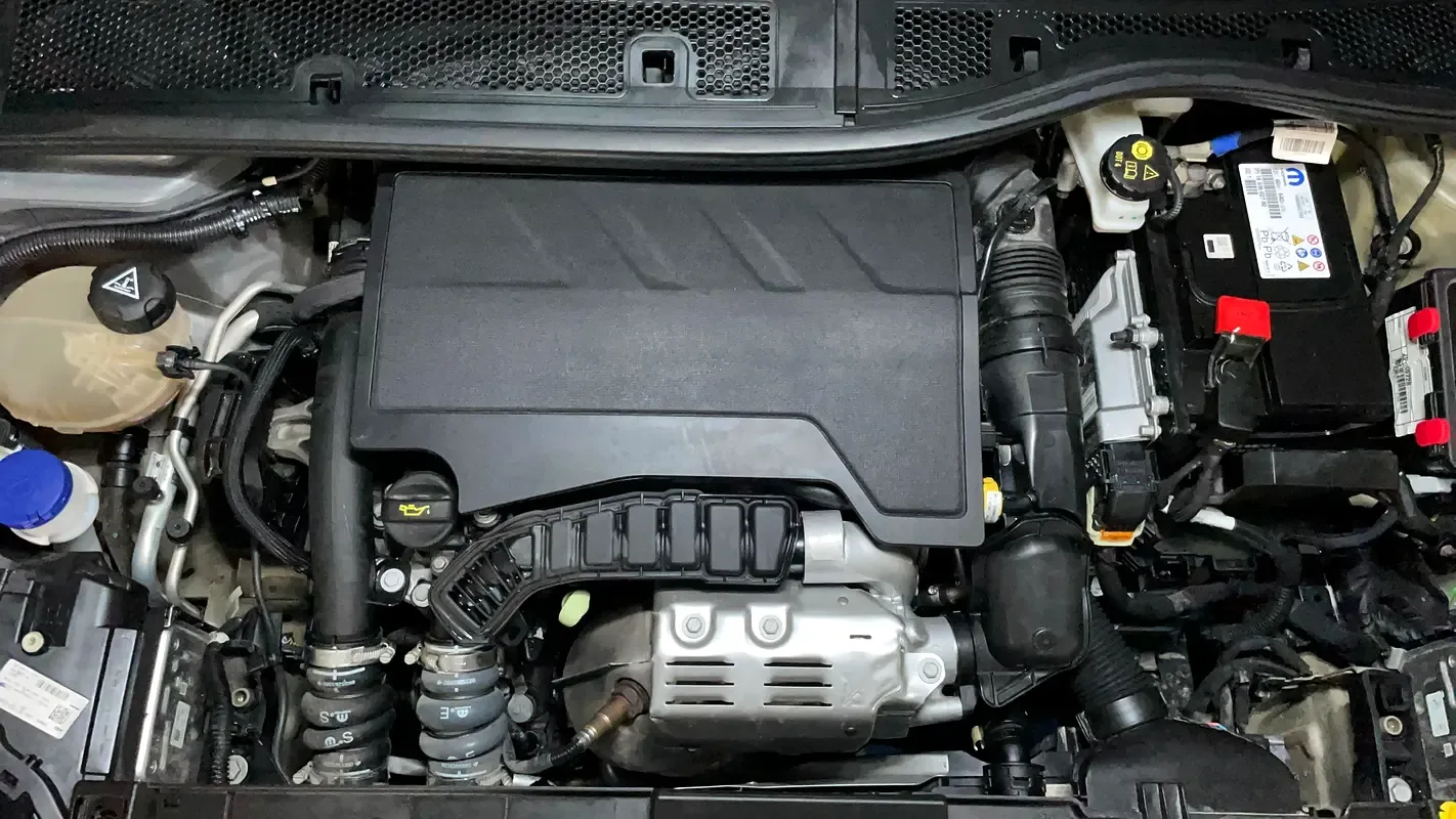 Peugeot 208 1.2 AT (100 hp) - 13
