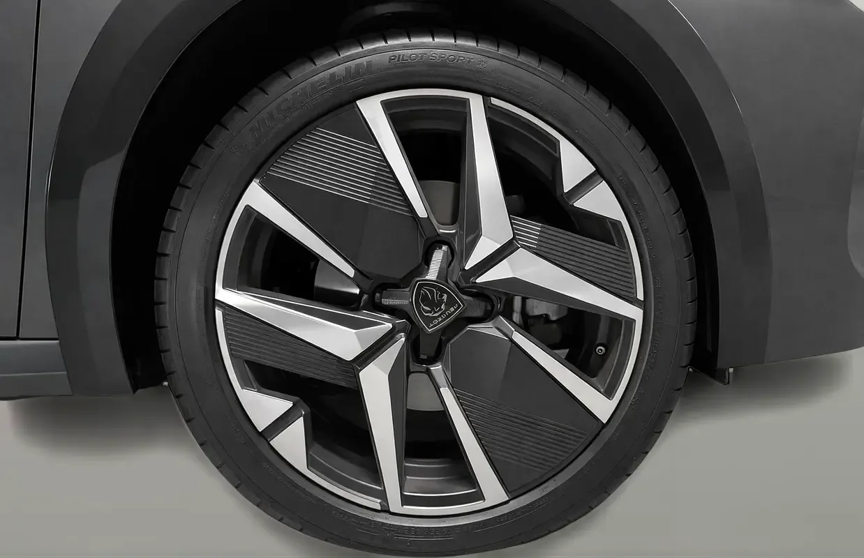 Peugeot 208 1.2 AT (100 hp) - 12
