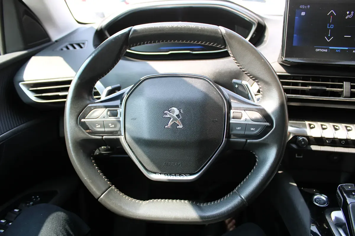 Peugeot 3008 1.6 AT (150 hp) - 11